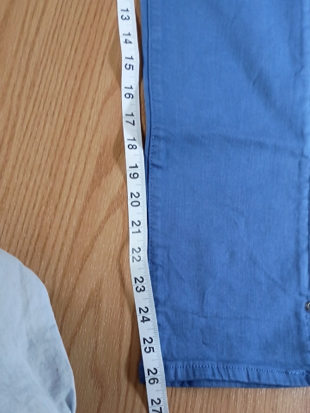 NYDJ Slim Ankle Jeans in Royal Blue with Ankle Slit Size 6 Lift And Tuck - Picture 9 of 11